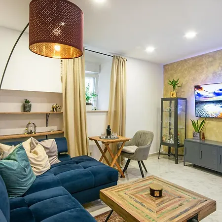 Vera Apartment *